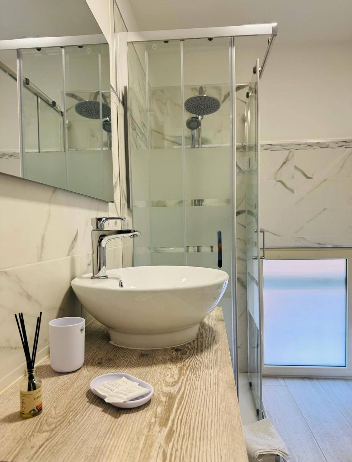 Casa Vacanze In Centro! Caltagirone Eksteriør billede