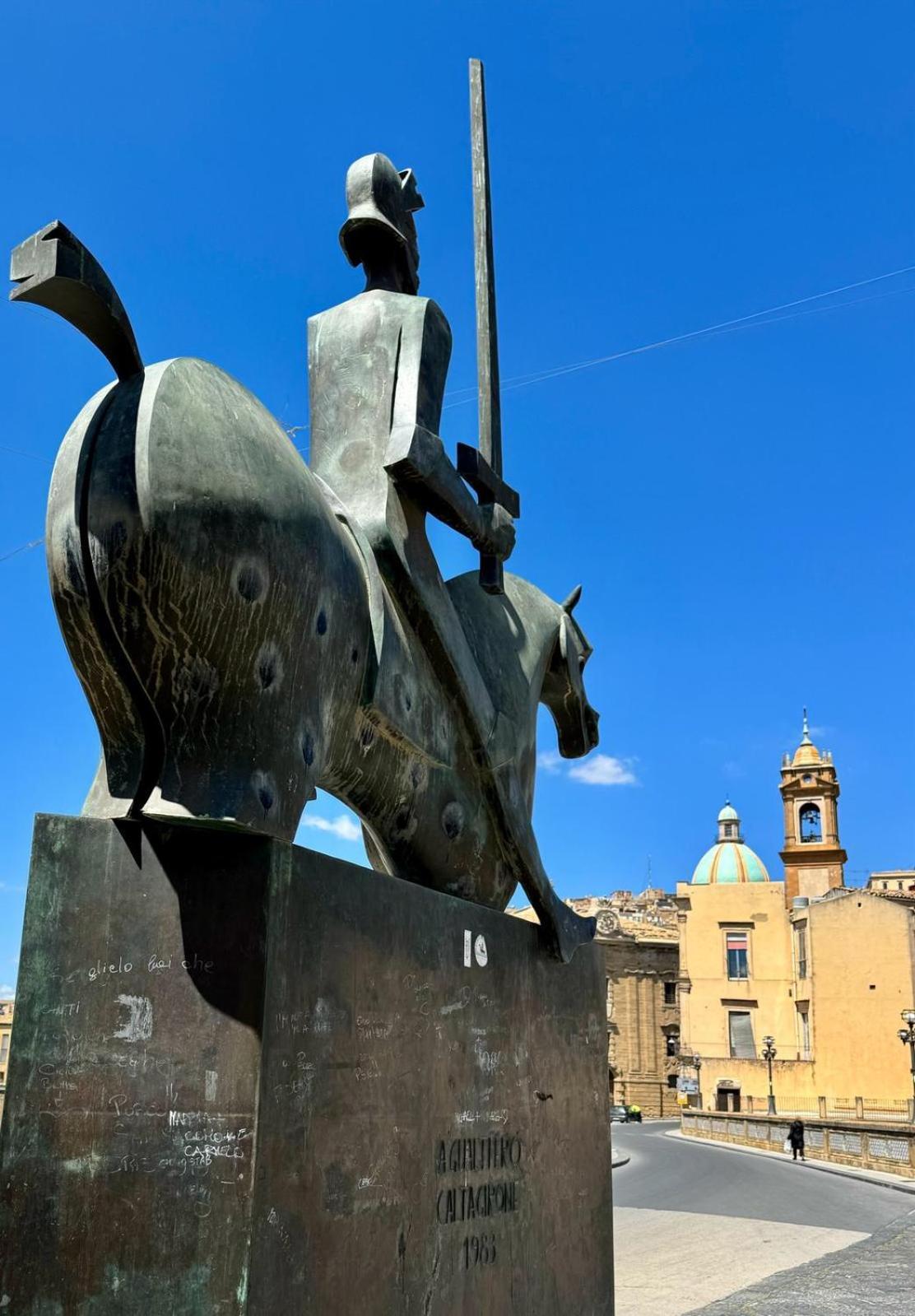 Casa Vacanze In Centro! Caltagirone Eksteriør billede